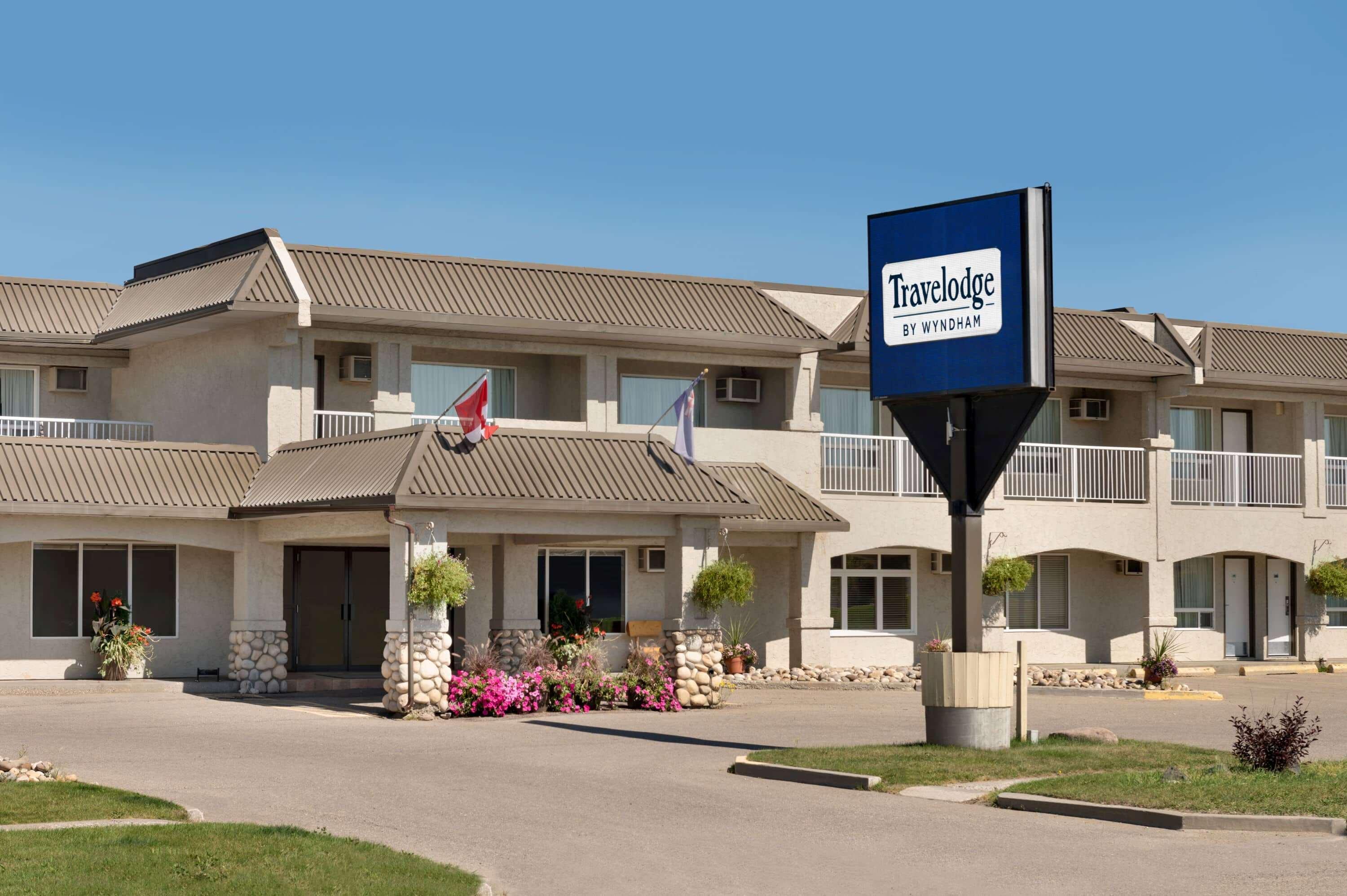 Travelodge By Wyndham Эдсон Экстерьер фото